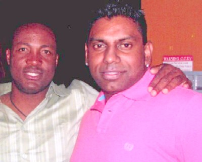 VikChand-BrianLara 400pix